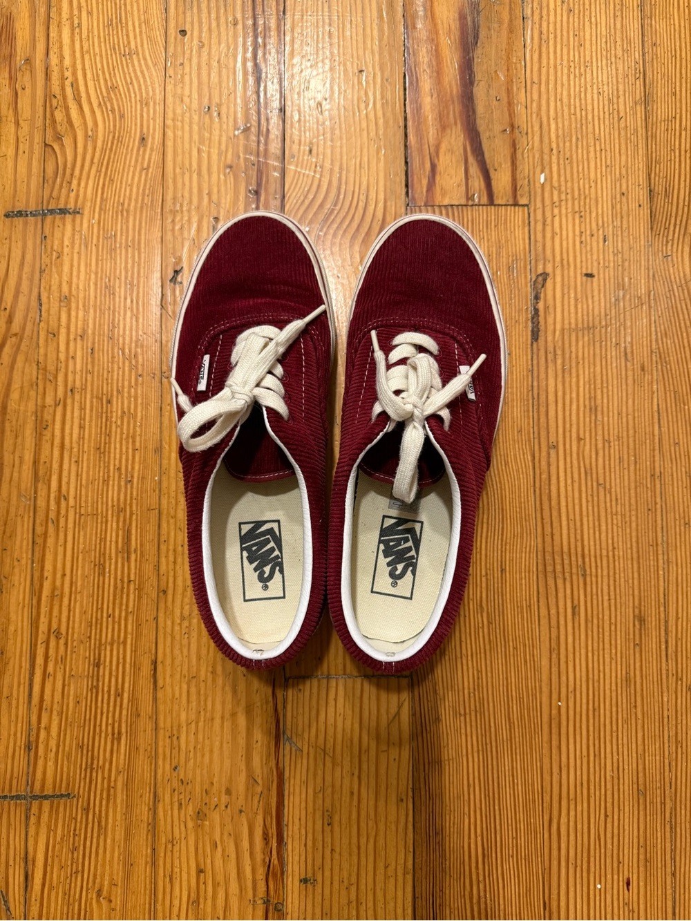 Vans Era Burgundy Corduroy Skate Shoe Sneakers - Sz 8.5 women’s/7 men’s